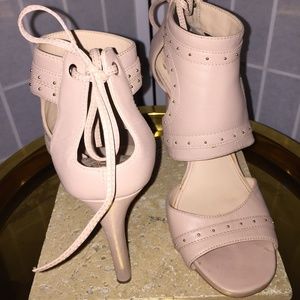 Vince Camuto beige/nude tie back open toe heel